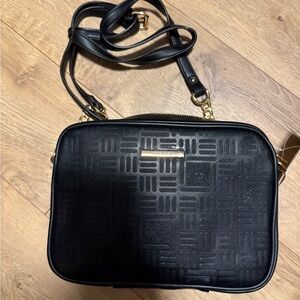Anne Klein Crossbody Elegant Black Crossbody Bag